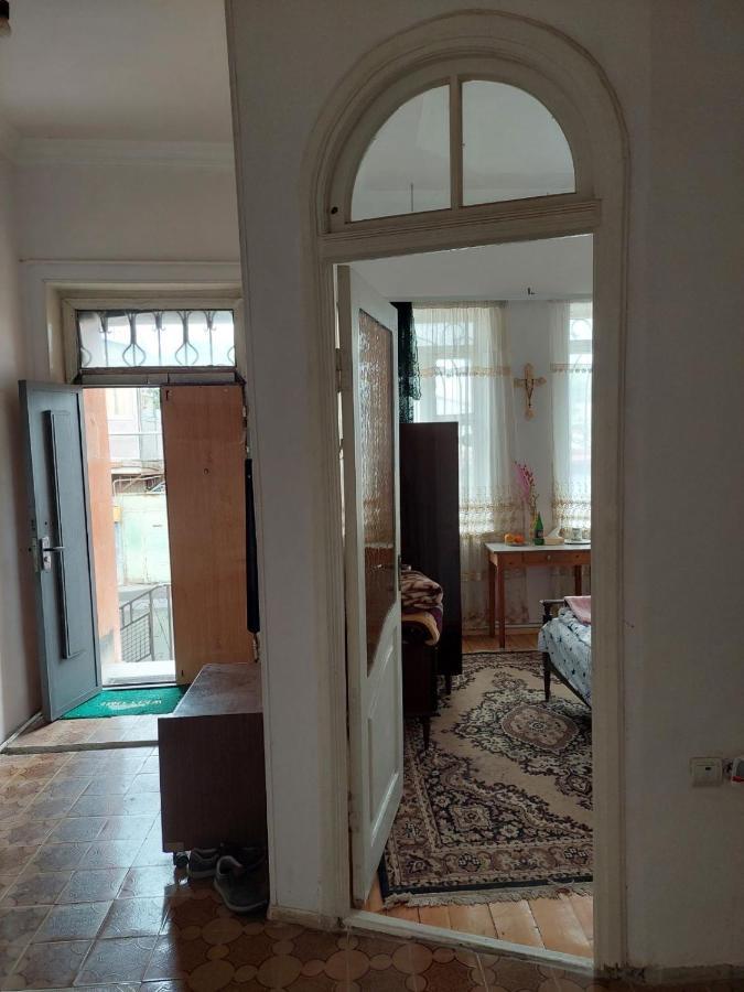 Mazmanyan 181 Lägenhet Gjumri Exteriör bild